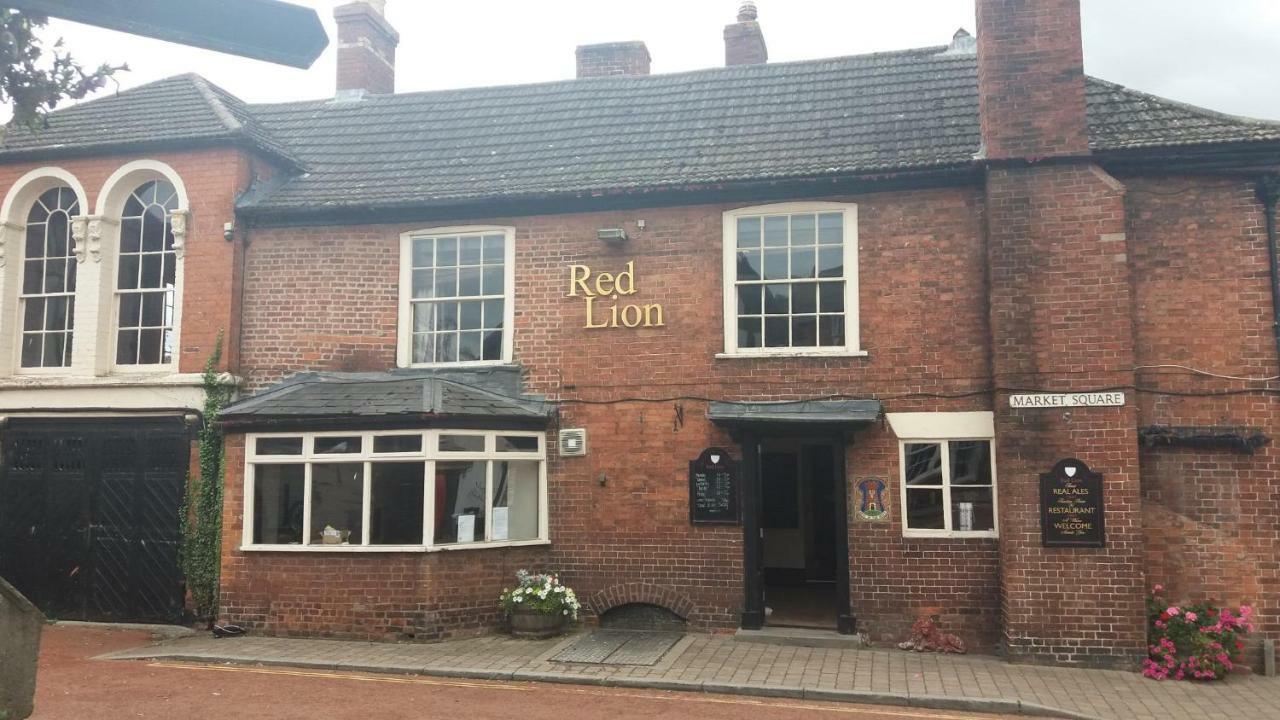The Red Lion Apartman Newent Kültér fotó
